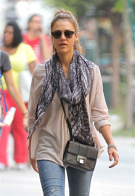 The Many Bags of Jessica Alba, Part Two 